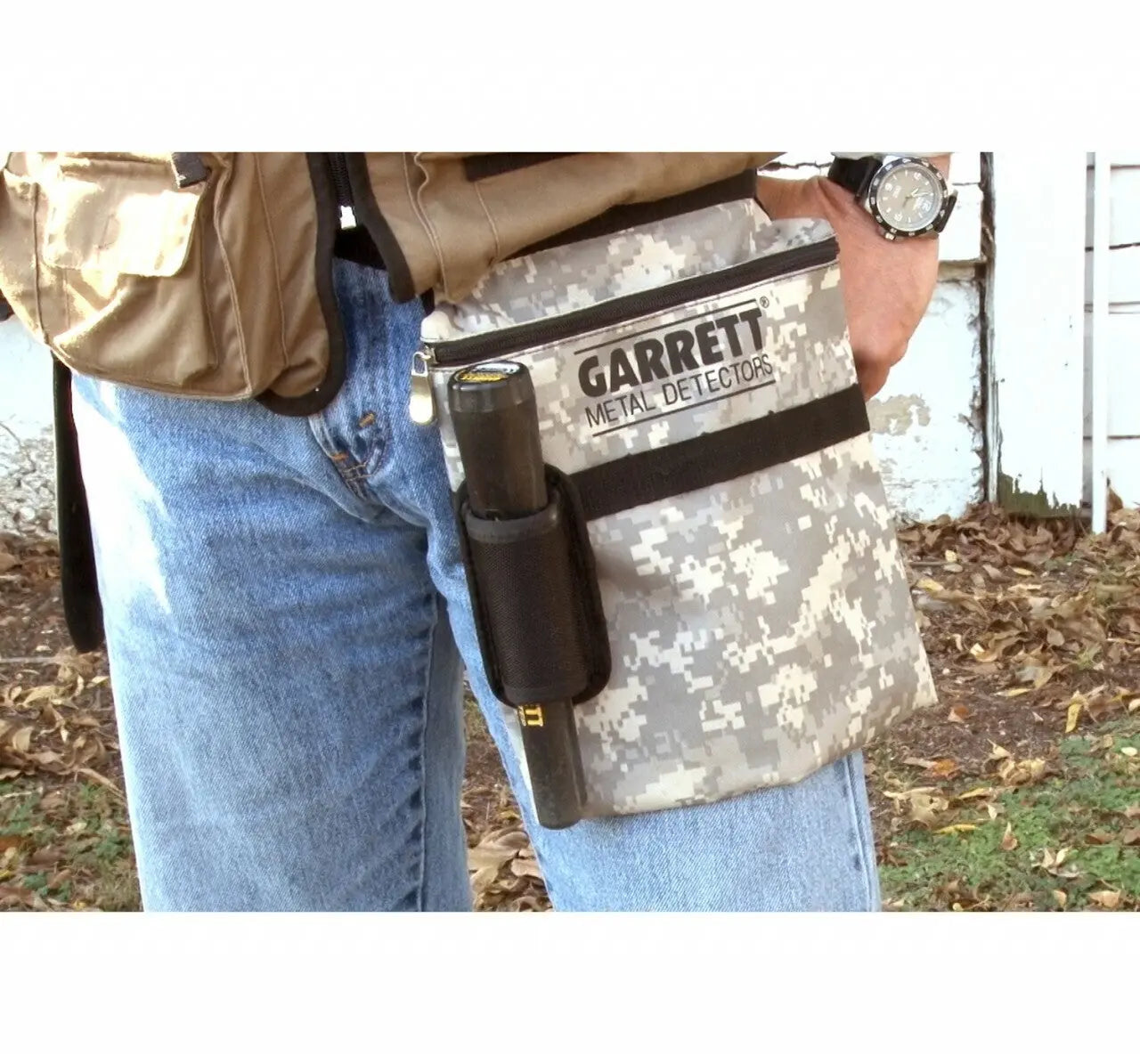 Garrett Camo Digger's Pouch Garrett Australia