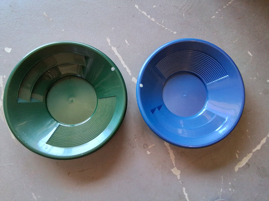 Dual Riffle 10 Inch Gold Pan