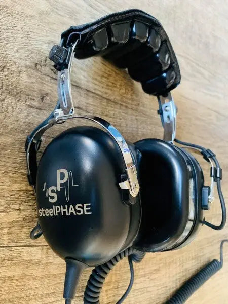 SteelPhase Pro Series Headphones 300 Ohm Phase Technical